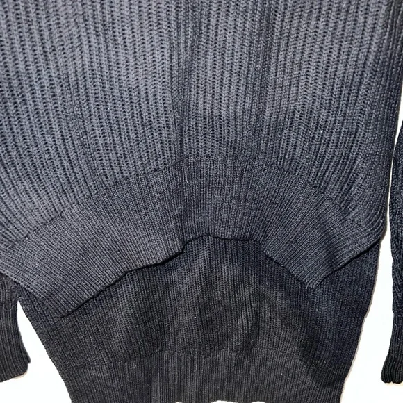 Wilfred Free | Aritzia Women’s High Low Turtleneck Sweater | Black | Size XXS - Picture 4 of 5
